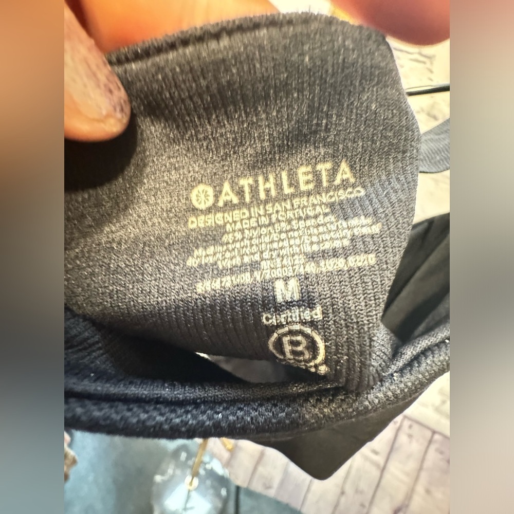 Athleta Warrior Longline Bra size medium - Picture 3 of 4
